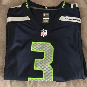 Women’s Nike Seahawks NFL jersey. Authentic sz med